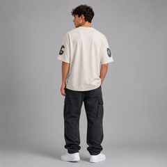 OUTFITTER Oversized Tee